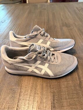 ASICS Onitsuka Tiger Grey D631N Size 11